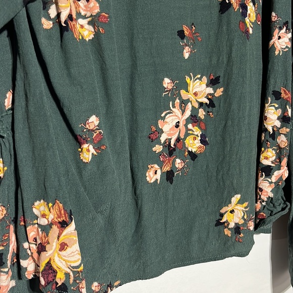 BP Nordstrom Green Floral V-Neck Bell Sleeve Long Sleeve Blouse Size XXL - Picture 9 of 9